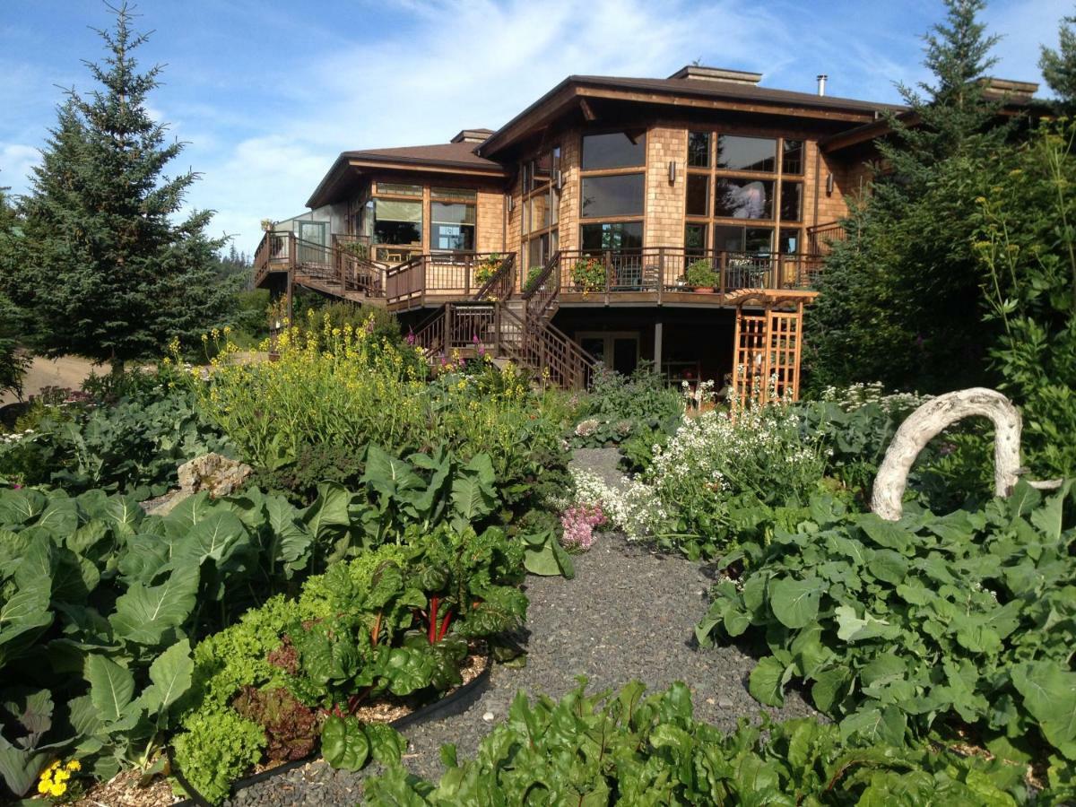 Stillpoint Lodge - All-Inclusive Halibut Cove エクステリア 写真